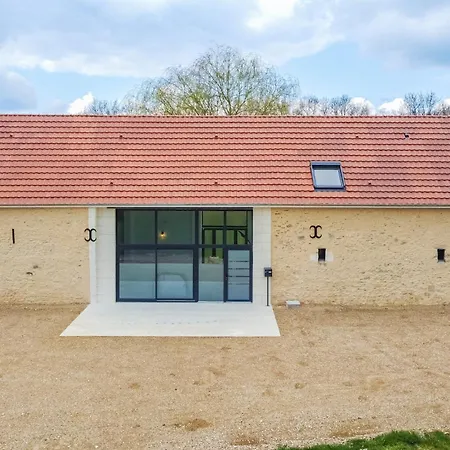 Grange De Clyna-piscine & A 10 Min Du Circuit Holiday home
