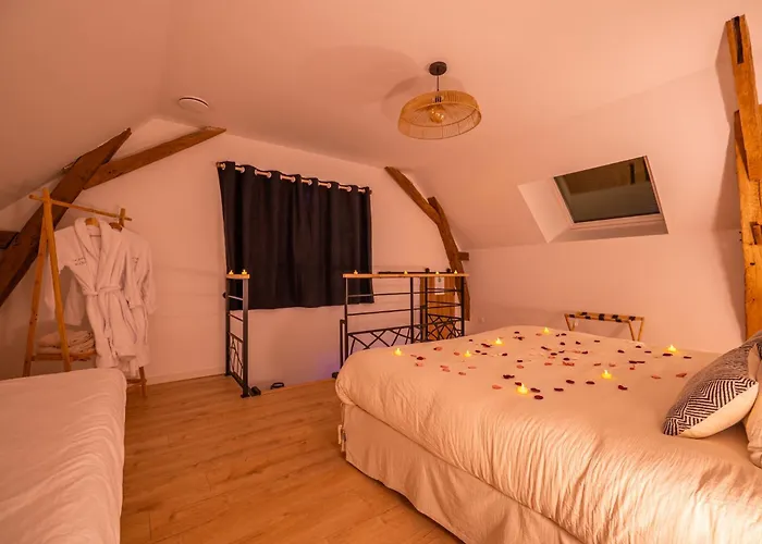 Grange De Clyna-piscine&spa à 10 Min Du Circuit Guemardieres